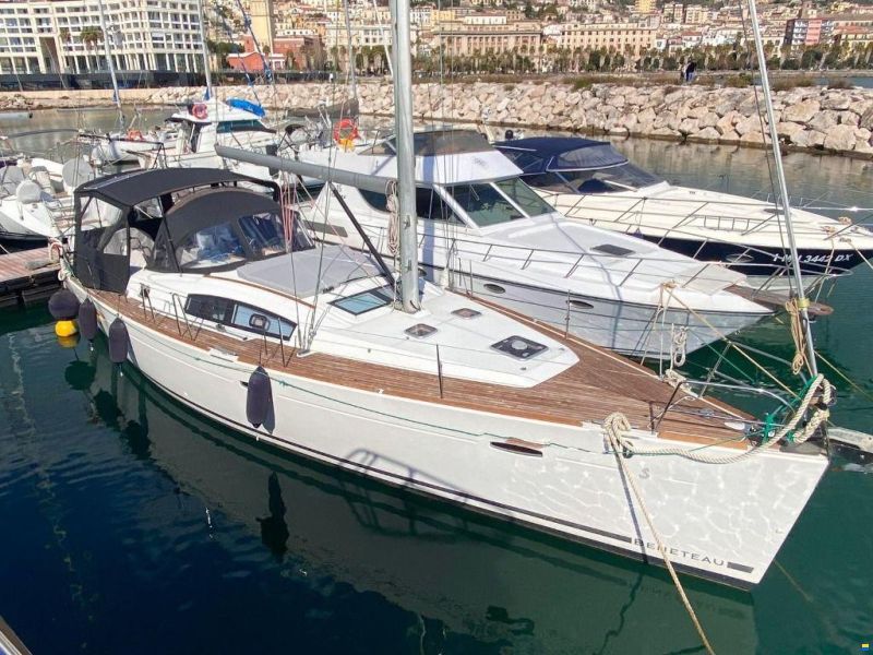 Beneteau OCEANIS 43