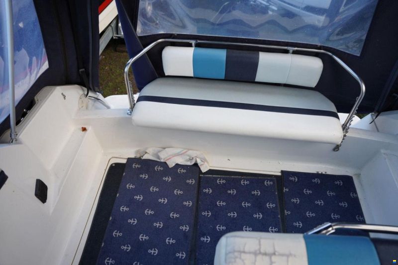 Bayliner 2255 SB