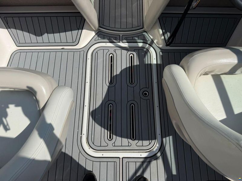 Bryant 206 Bowrider