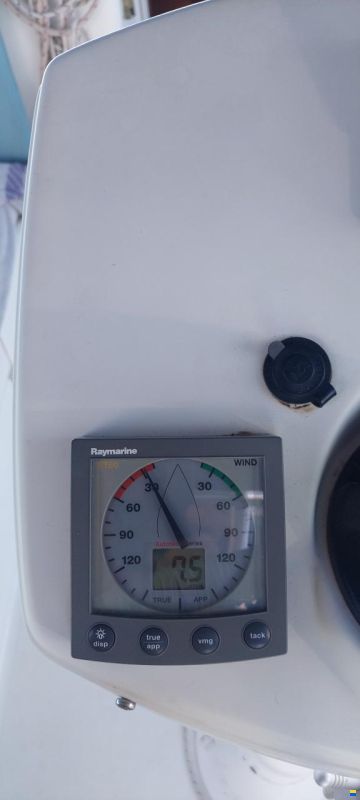 Jeanneau Sun Odyssey 37