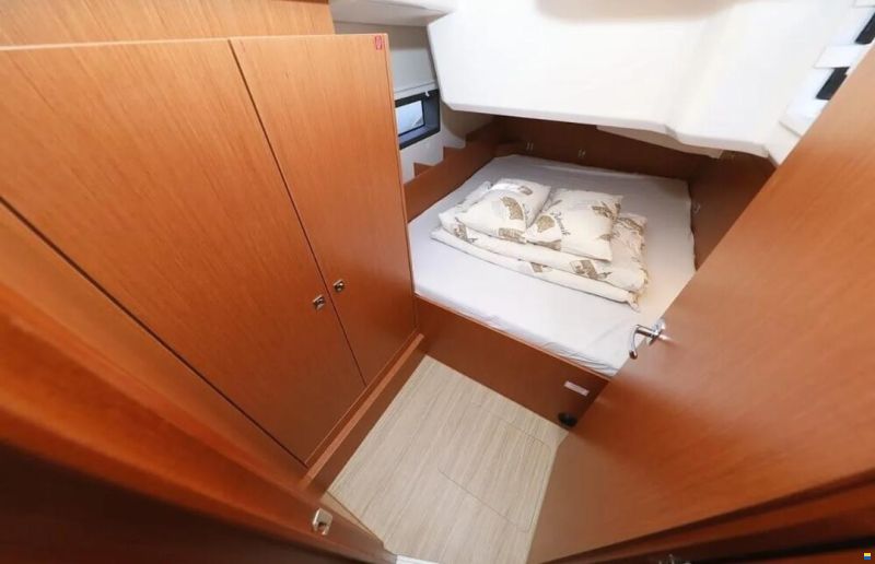 Bavaria C38