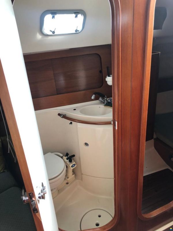 Beneteau Oceanis 321