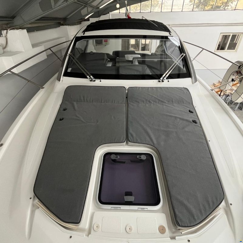 Azimut Atlantis 34