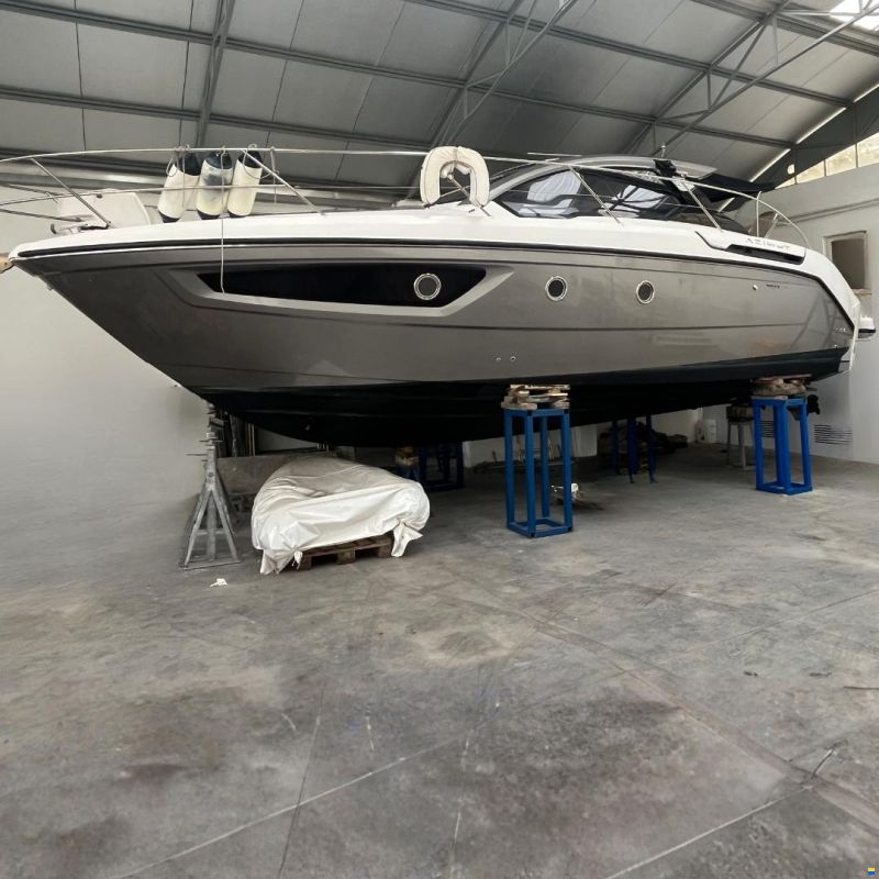 Azimut Atlantis 34