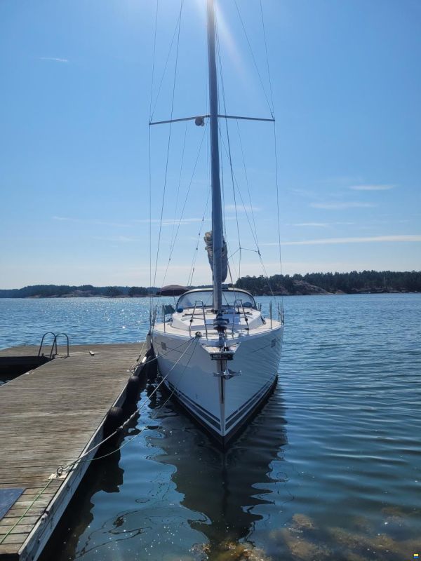 Hanse 415