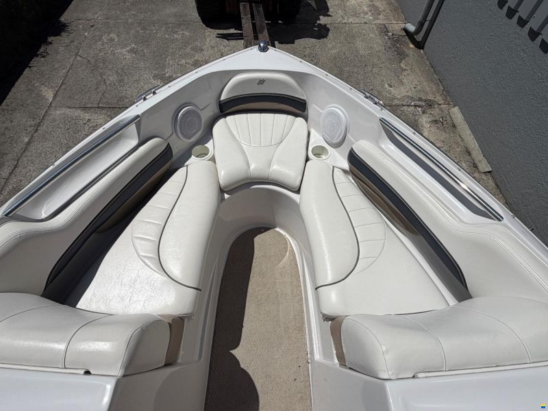 Four Winns Horizon 190