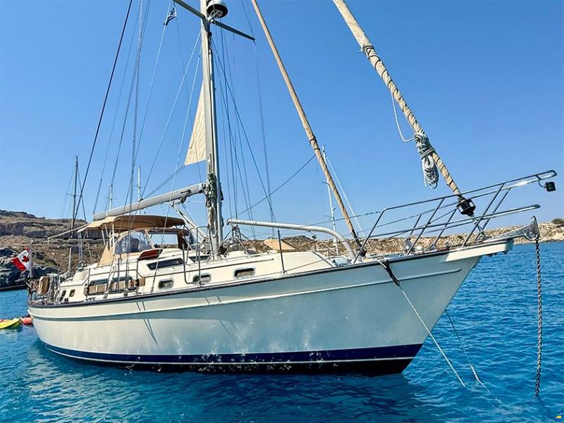 Island Packet 465