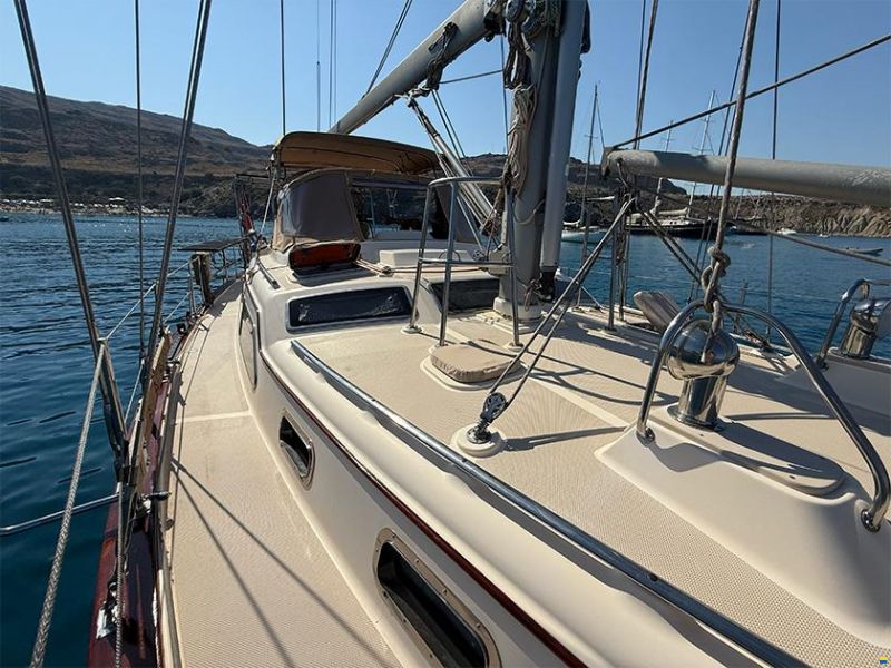 Island Packet 465