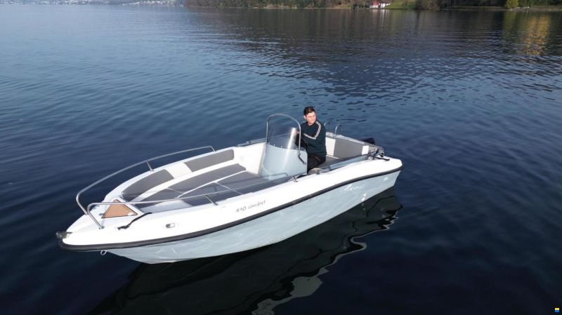 Nireus 490 Comfort