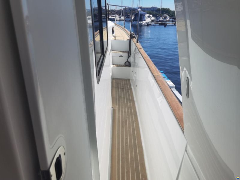 Beneteau Swift Trawler 44