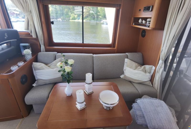 Beneteau Swift Trawler 44