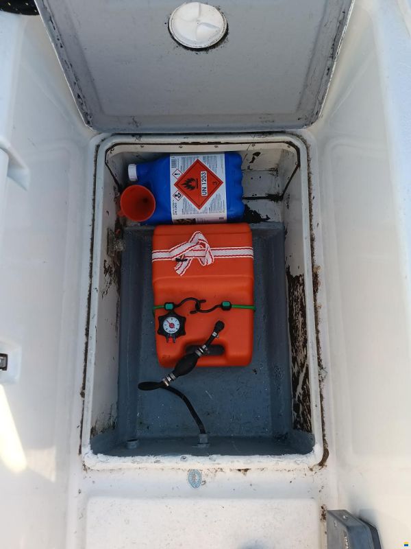 Nautic Plast Hai 750