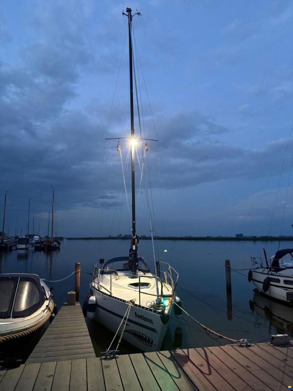 Nautic Plast Hai 750
