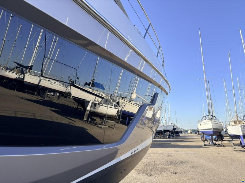 Sessa C44