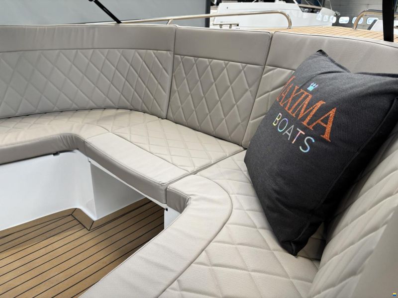 Maxima 720 Retro
