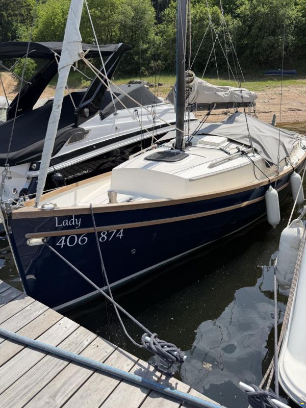 Swallow Yachts Bay Cruiser 23