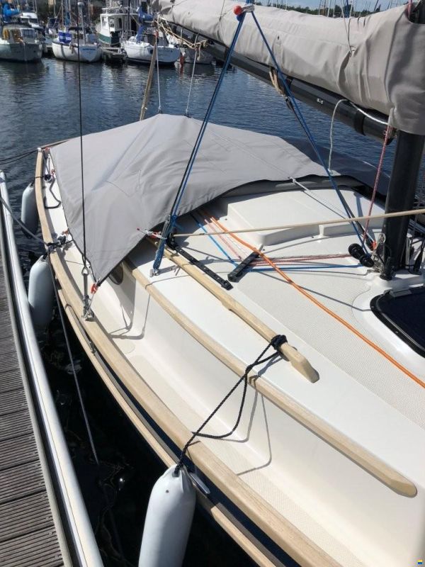 Swallow Yachts Bay Cruiser 23