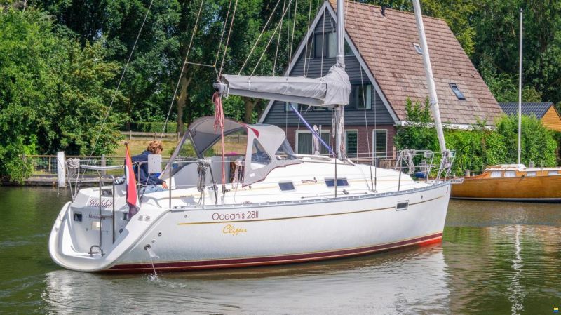 Beneteau OCEANIS 281