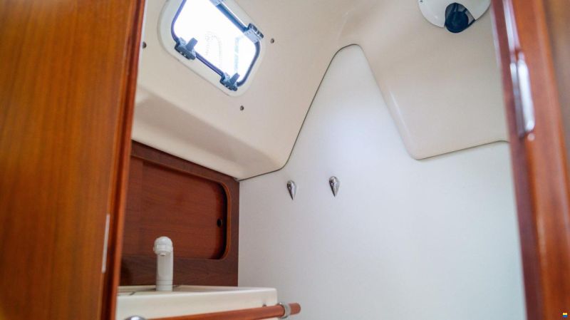 Beneteau OCEANIS 281
