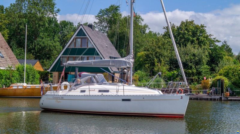 Beneteau OCEANIS 281