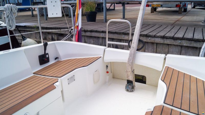 Beneteau OCEANIS 281