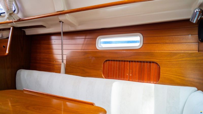 Beneteau OCEANIS 281