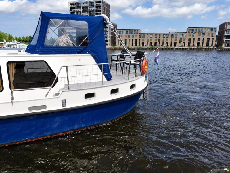 Monty Bank Kotter 38 AK Cabrio
