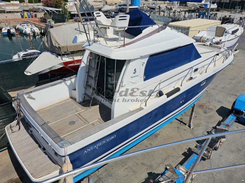Beneteau Antares 10.80