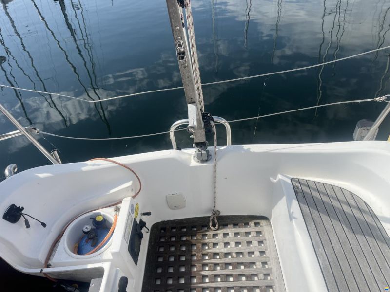 Dufour Classic 32