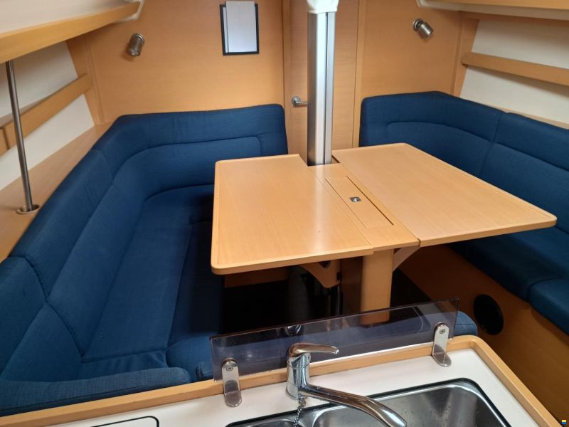 Elan 340