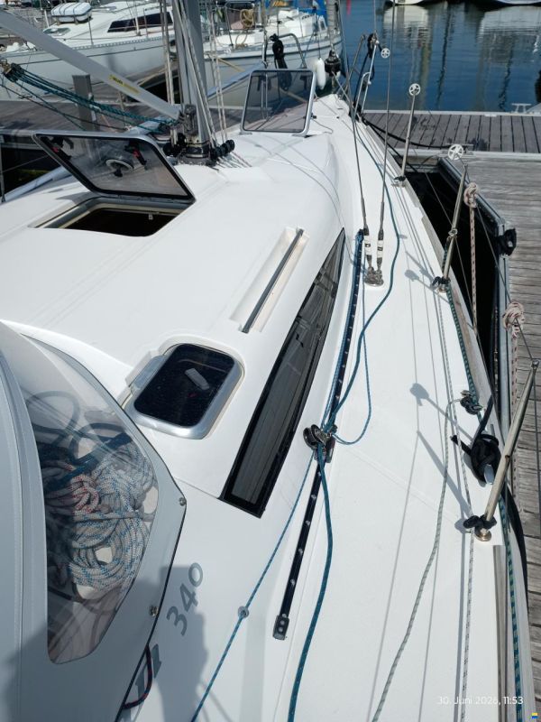 Elan 340