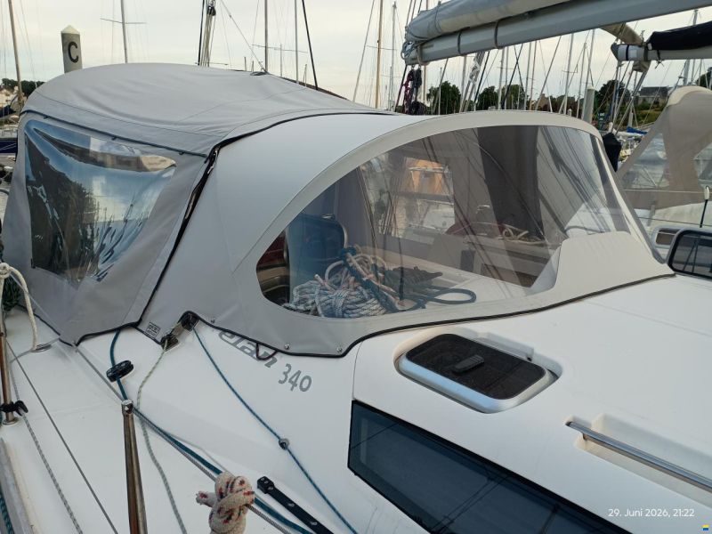 Elan 340