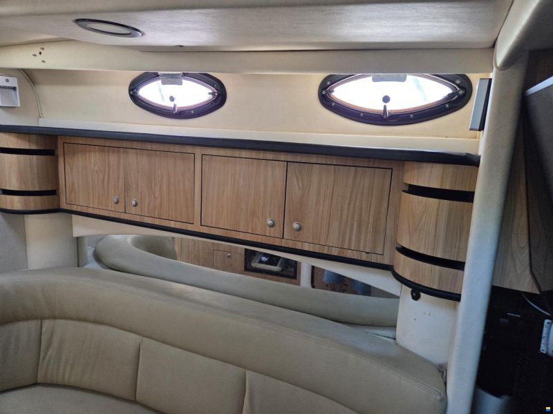 Sea Ray Sundancer 335