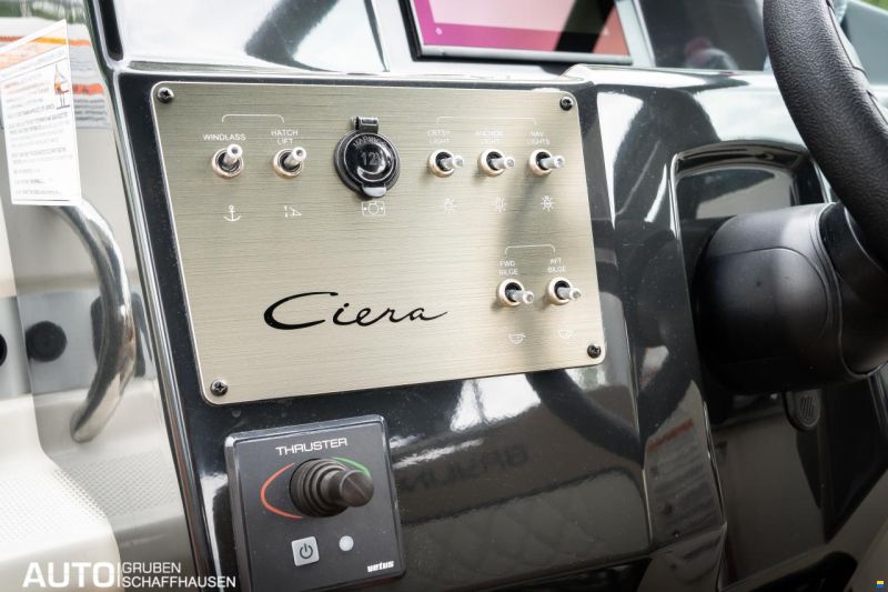 Bayliner Ciera 8