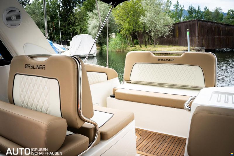 Bayliner Ciera 8