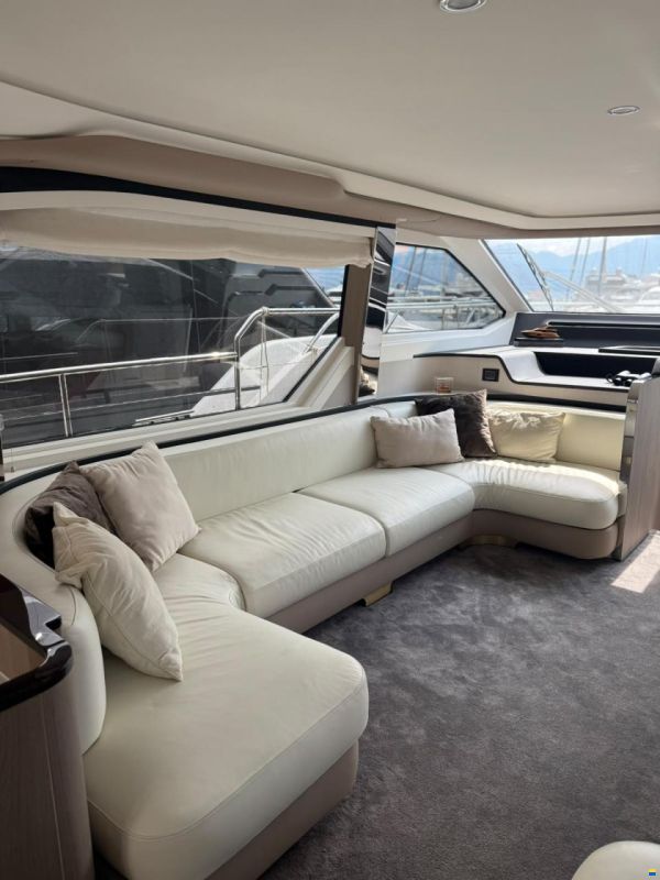 Azimut 60 Flybridge