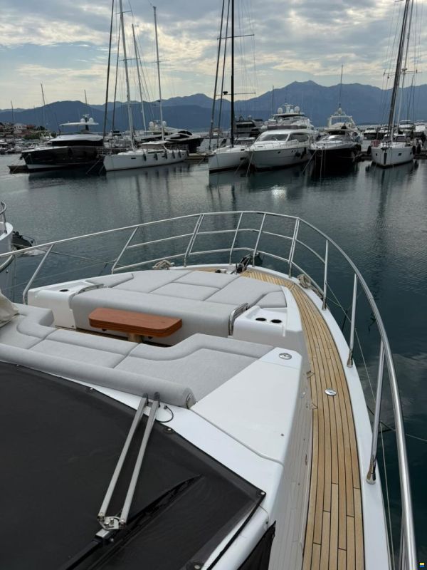 Azimut 60 Flybridge