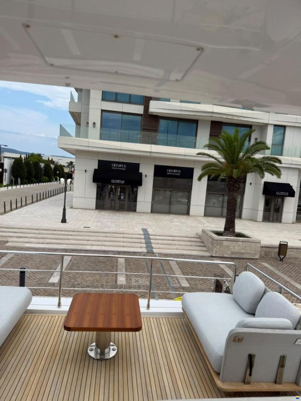Azimut 60 Flybridge