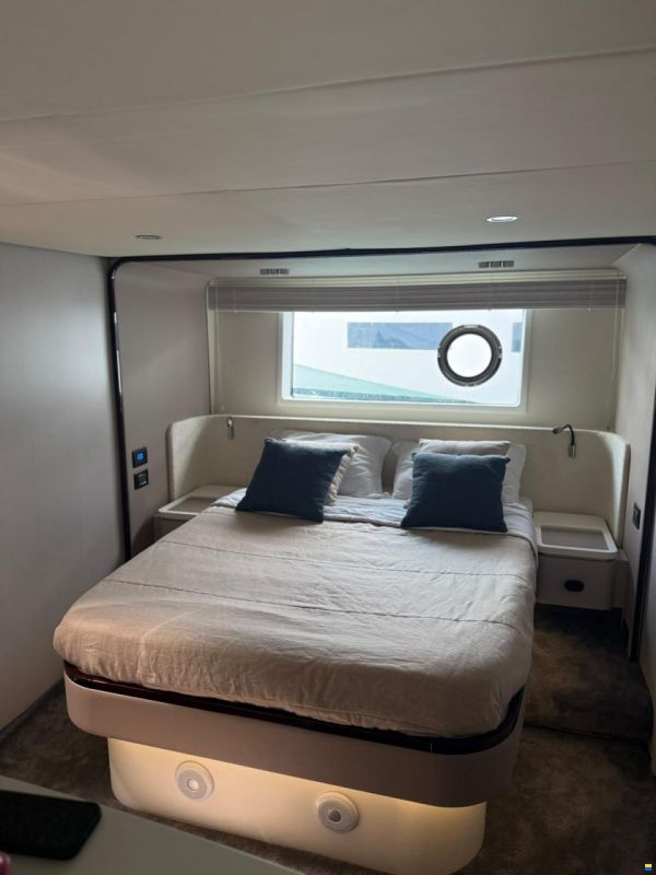 Azimut 60 Flybridge