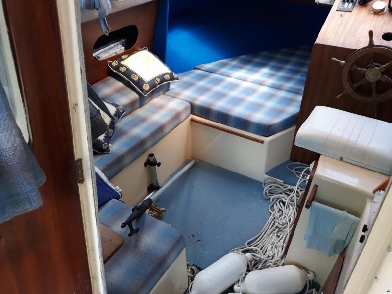 GUY MARINE GM 550