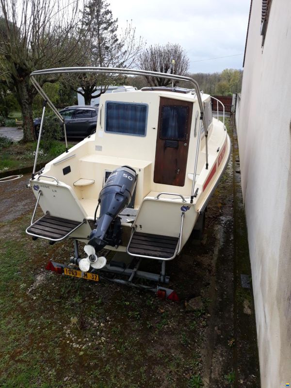 GUY MARINE GM 550