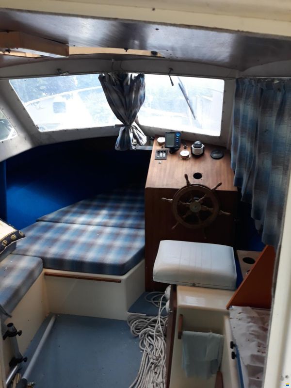 GUY MARINE GM 550