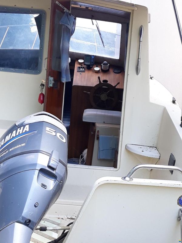 GUY MARINE GM 550