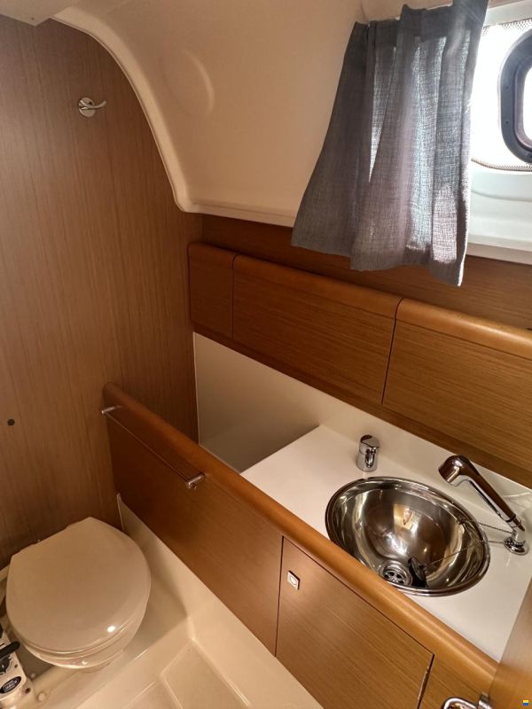 Jeanneau Sun Odyssey 33i