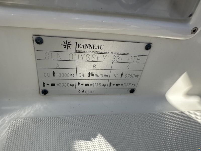 Jeanneau Sun Odyssey 33i