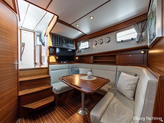 North Line 42 - Wheelhouse