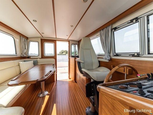 North Line 42 - Wheelhouse