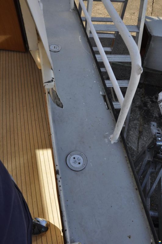 Bakker Aquanaut 850