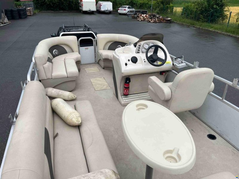 Sunchaser 7518 CRS Pontoon