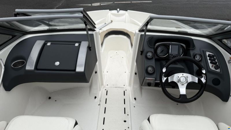Larson 850 LX